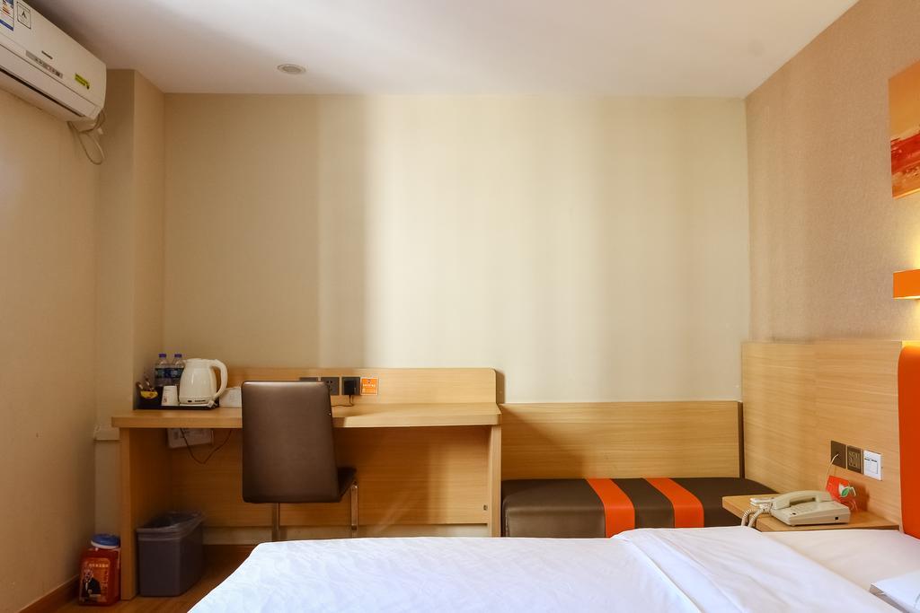 Отель 7Days Premium Guangzhou Tianhe Shipaiqiao Экстерьер фото