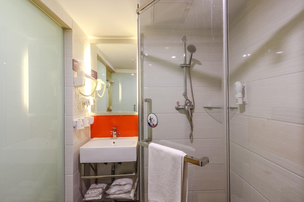 Отель 7Days Premium Guangzhou Tianhe Shipaiqiao Экстерьер фото